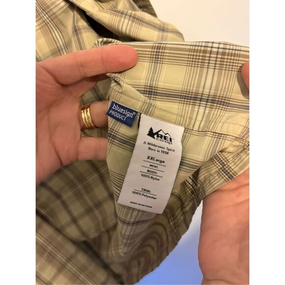 REI COOP Men’s 2XL XXL Tan Casual Button Down Shirt Long Sleeve - Picture 5 of 7